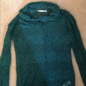 Green Maurice's sweater